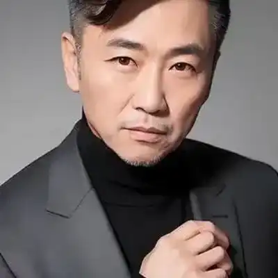 康薇凤